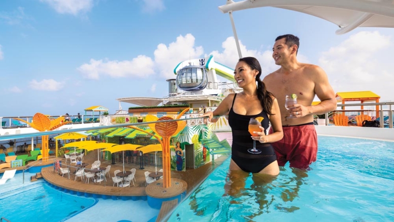 11 reasons why a cruise is better than a hotel or why people love cruises so much