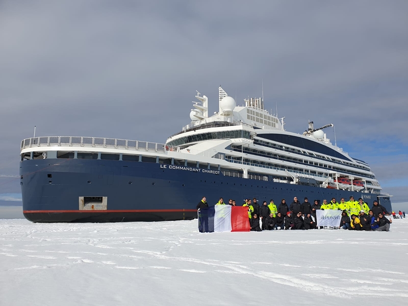 LUXURY CLASS NORTH POLE CRUISE ON AN ICEBREAKER TO THE ARCTIC